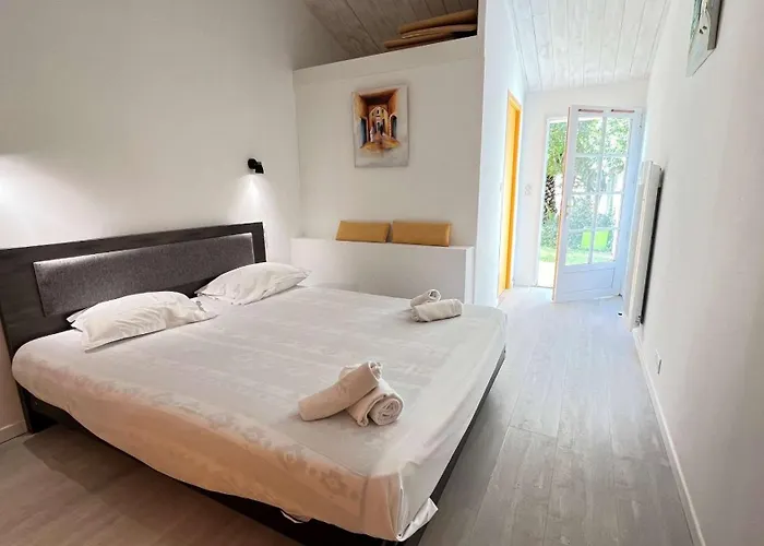 Superbe Avec Piscine Chauffée